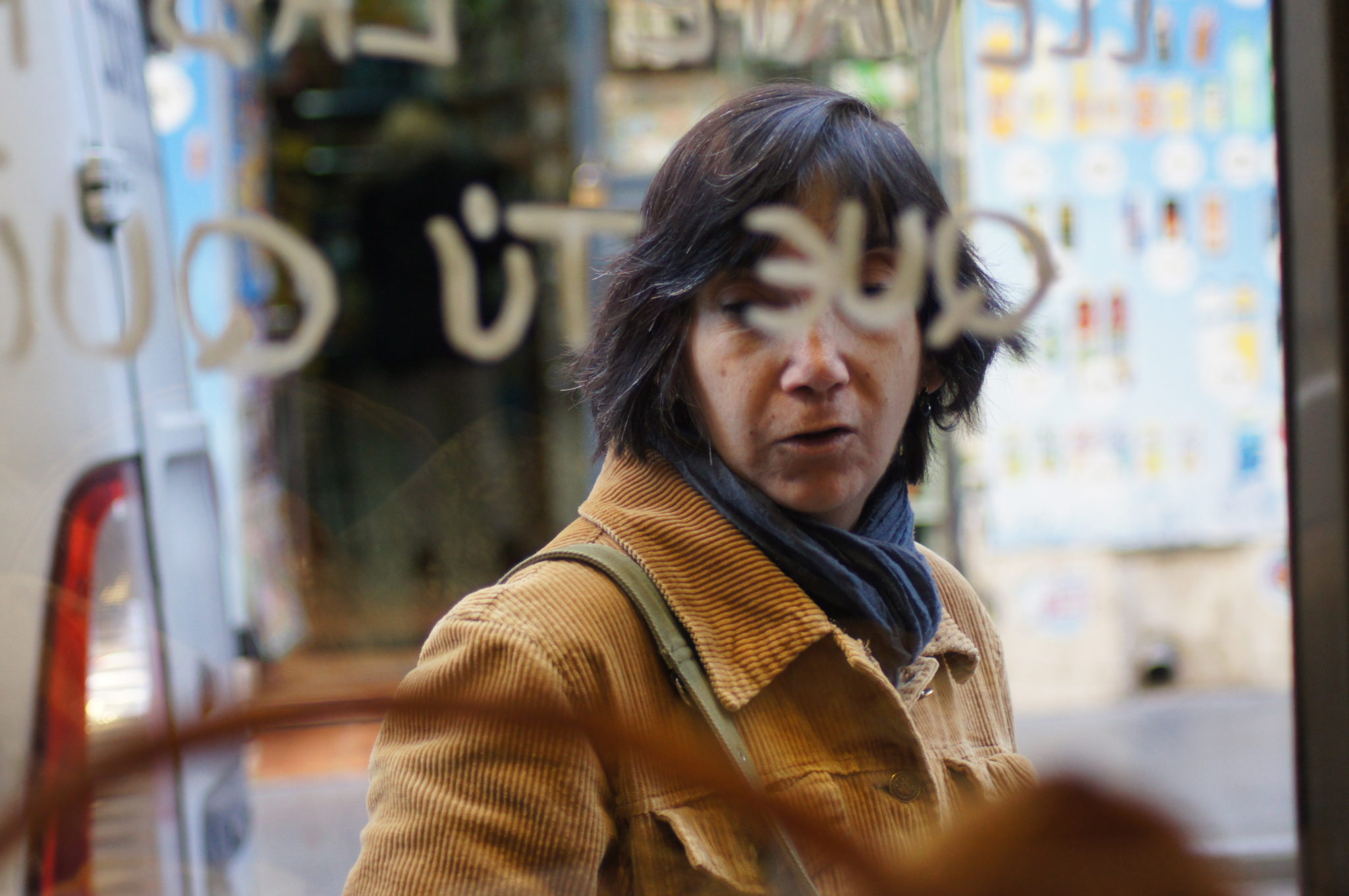 Madrid window shopper